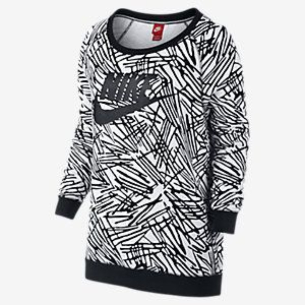 Nike Rally Large Oversized Pullover Sweater